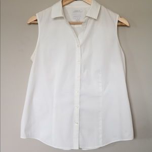Women’s Sleeveless Button Down Shirt
